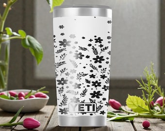 Blommigt graverad YETI Rambler isolerad tumbler i rostfritt stål med MagSlider-lock – 20oz – Wildflower Botanical Gift
