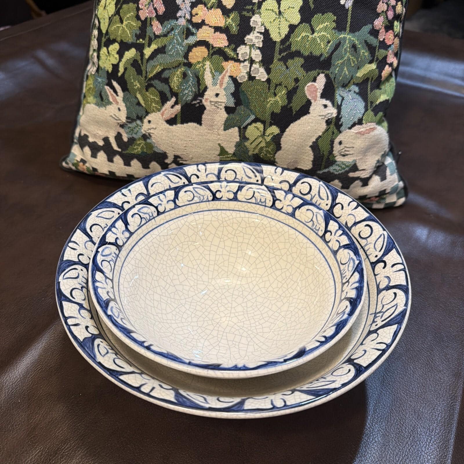 THE POTTING SHED うさぎ　大皿 プレート 28cm 青絵 飾り皿 Potting Shed Dedham Rabbit - Etsy