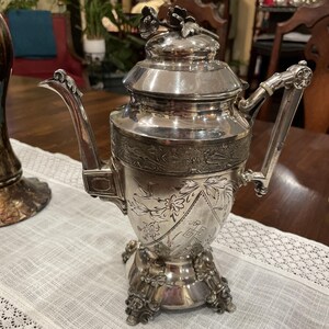 Antique Simpson Hall Miller & Co. Silver Treble Plate Coffee/Chocolate Pot 10.5”