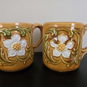 Vintage Embossed Floral Mugs