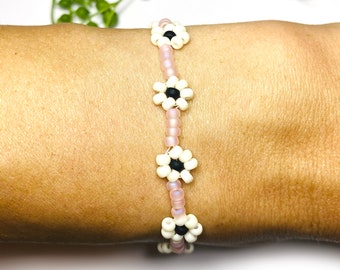 Daisy Chain Bracelet or Anklet - Chunky Beads Pink and White