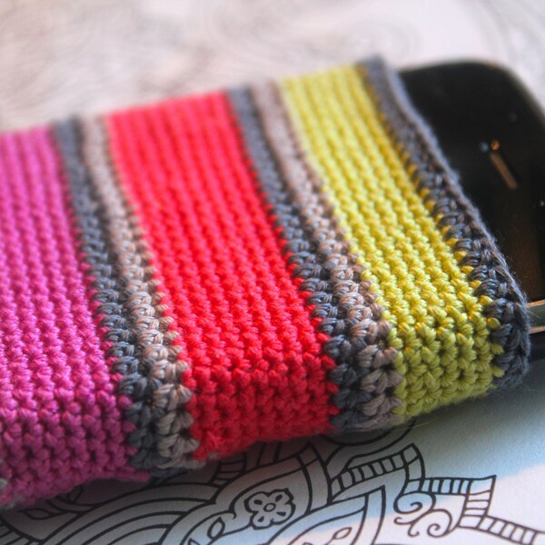 Crochet Stripped Phone Case, CANDY ZEBRA STRIPE