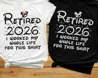 T-shirt « Retraité », T-shirt Disneyland « Retraité », T-shirt Mickey et Minnie, Cadeaux de retraite, Cadeau de retraite 2026, T-shirt Disney « Retraité »