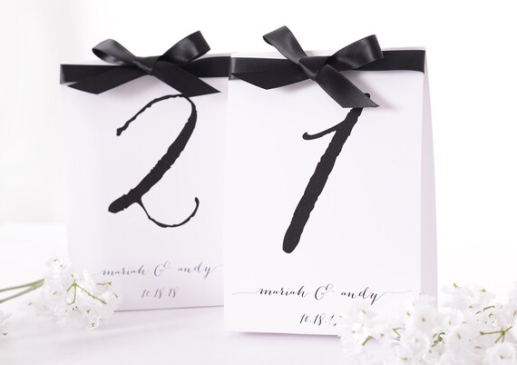 Vintage Wedding Table Number Tent Cards - Vintage Wedding Table Markers - Vintage Wedding Decor - Simplistic Wedding Table Tents Il_570xn