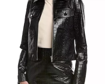 Echtlederjacke mit schwarzer Krokodilprägung für Damen - Designermantel mit Alligator-Textur.