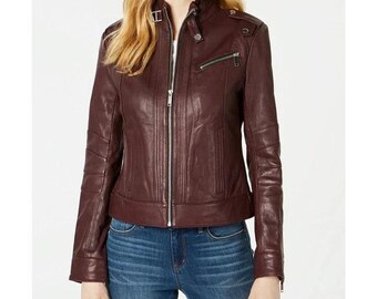Burgunderfarbene Lederjacke für Damen aus echtem Lammfell - Biker-Motorradmantel, stilvolle Slim Fit-Modejacke.