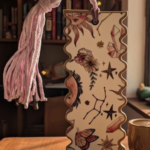 Himmlisches Kristall Lesezeichen | Wunderliches Sonne-Mond-Konstellations-Design, Quasten-Akzent