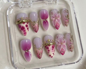 Uñas postizas Baroque Gold: Orquídea 3D, Aura Rosa, Princesa Vintage Cromadas
