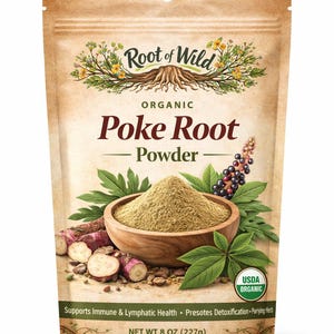 以下が含まれることがあります： 「Root of Wild」のオーガニックポークルートパウダーのベージュ色の袋。袋には、粉末、葉、スライスした根が入った木製のボウルが描かれています。「Supports Immune & Lymphatic Health」と「NET WT 8 OZ（227g）」と書かれています。