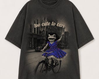 Vintage Frog Graphic Tee, Oversized Washed Cotton Shirt, Retro Animal Top