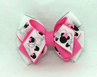 Minnie Boutique hair bow. Toddlers, girls, women’s hair accessories.