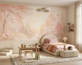 Puede incluir: Una escena de dormitorio serena con un mural de colores pastel que representa un paisaje forestal. La habitación cuenta con una cama con ropa de cama rosa, una pequeña mesa de madera con útiles de arte y un otomán a juego. Una alfombra y un pequeño taburete completan el espacio.