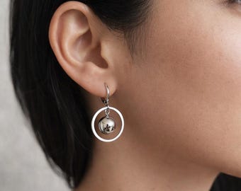 Minimalistische zilveren cirkel-druppeloorbellen, roestvrijstalen bolsieraden