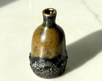 Volcanic and Moss Ceramic Vase Miniature