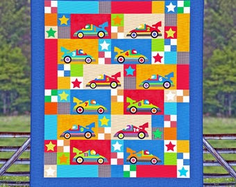 Speed Racers: Patrón de colcha con apliques de coches de carreras (PDF)