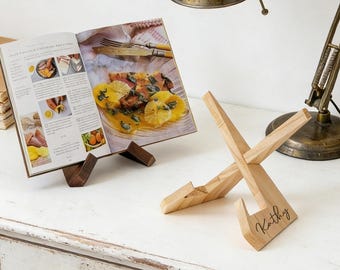 Personalized Wooden Recipe Stand – Pine Menu Display & Cookbook Holder, Custom Engraving