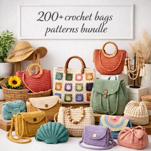Puede incluir: Una colección de bolsos de ganchillo en varios colores y estilos, incluyendo bolsos de mano, mochilas y clutches. Los bolsos presentan asas de madera, patrones decorativos y texturas únicas. La imagen incluye un letrero que dice "200+ crochet bags patterns bundle".