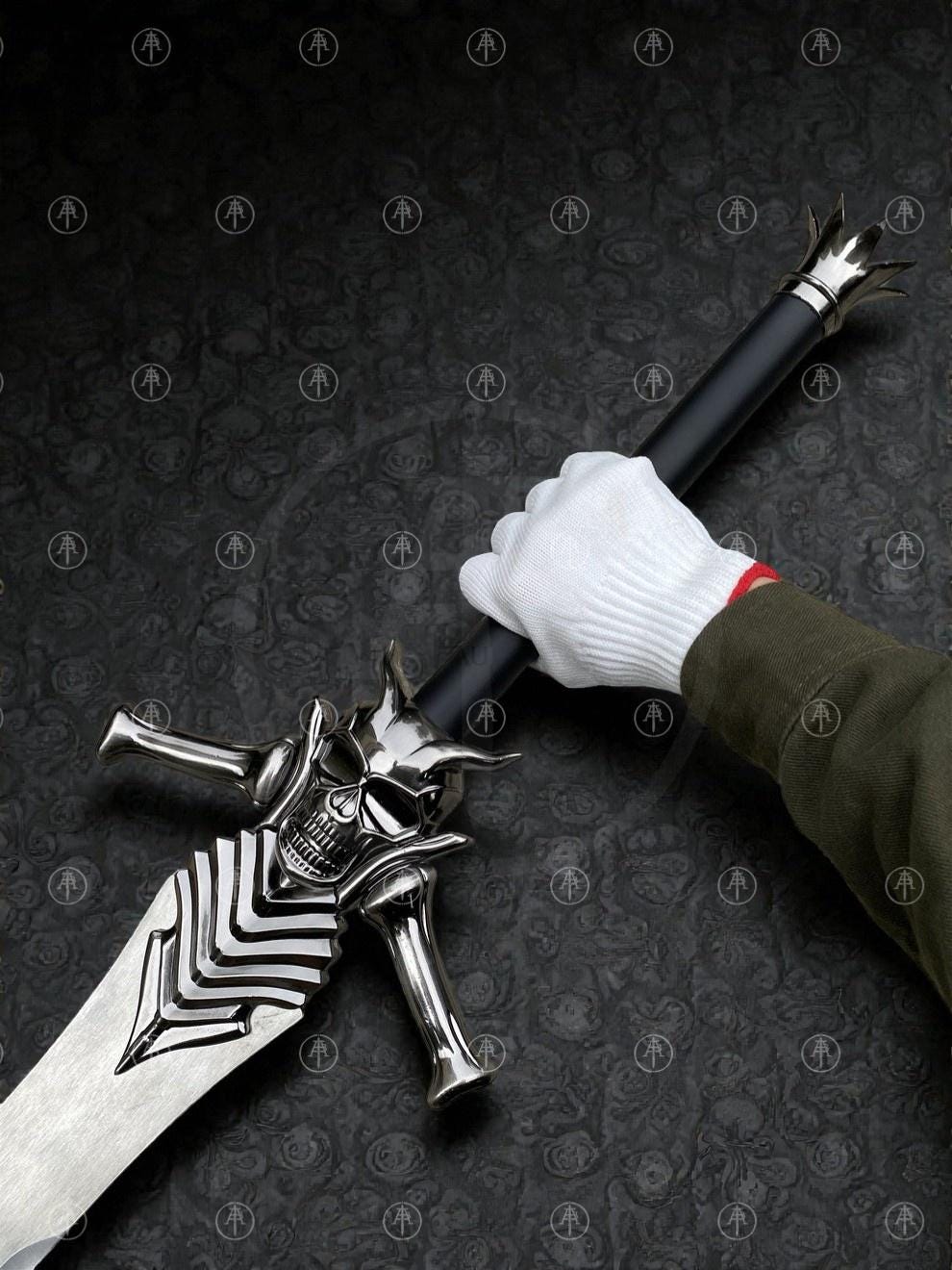 Rebellion replica - Etsy 日本