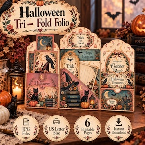 Könnte beinhalten: Ein Halloween-Dreifach-Folio mit Vintage-Illustrationen von schwarzen Katzen, Kürbissen, Krähen und Laternen. Das Papierbastelset enthält Taschen mit Beschriftungen wie Halloween Tales, Trick or Treat und October Magic sowie 6 druckbare Seiten.
