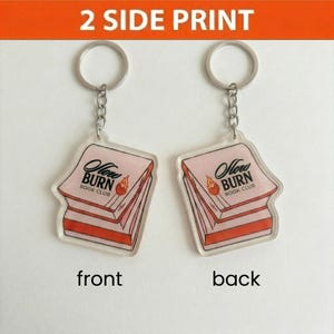 Puede incluir: Un juego de tres tazas de cer&aacute;mica con un acabado mate moteado. Las tazas son de color crema, gris claro y gris oscuro. Cada taza tiene un dise&ntilde;o simple y minimalista.