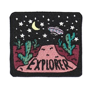 Explorer Desert UFO Embroidered Patch, Alien Spacecraft Iron On Applique, Area 51 Sew On Badge for Jacket, Cosmic Cowboy Backpack Decal