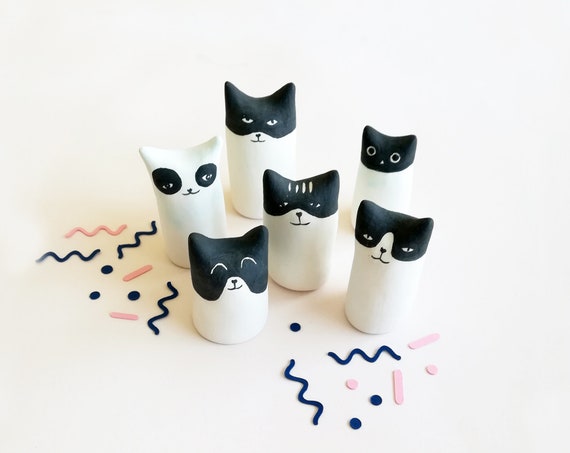Super Cat Small miniature Pastel in Clay