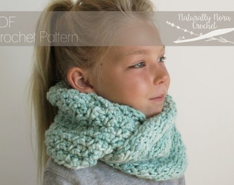 Crochet Pattern: The Muna Cowl-Toddler, Child, & Adult Sizes- chunky reversible textured circle scarf turquoise