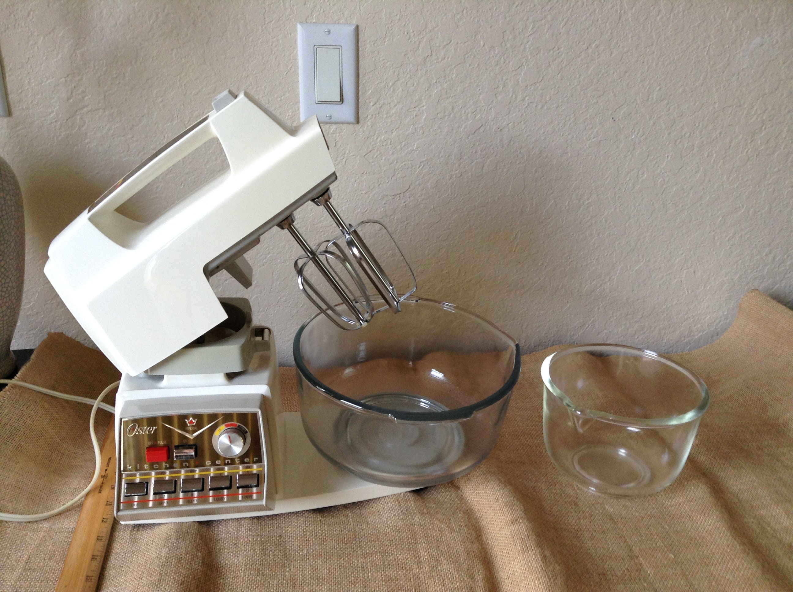 oster stand mixer with glass bowl