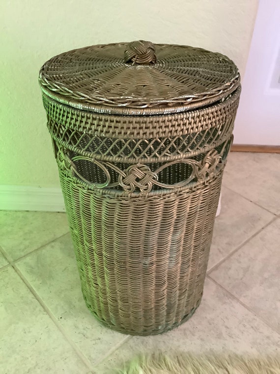 Classic Rattan Laundry Basket