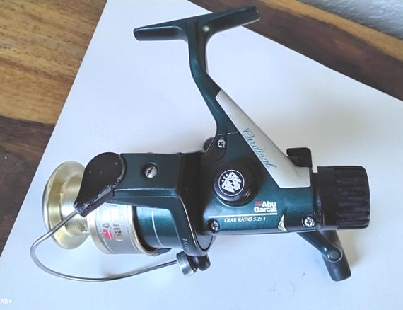 Vintage Abu Garcia Cardinal C3R RH Spinning Reel - Green-2 Bearing