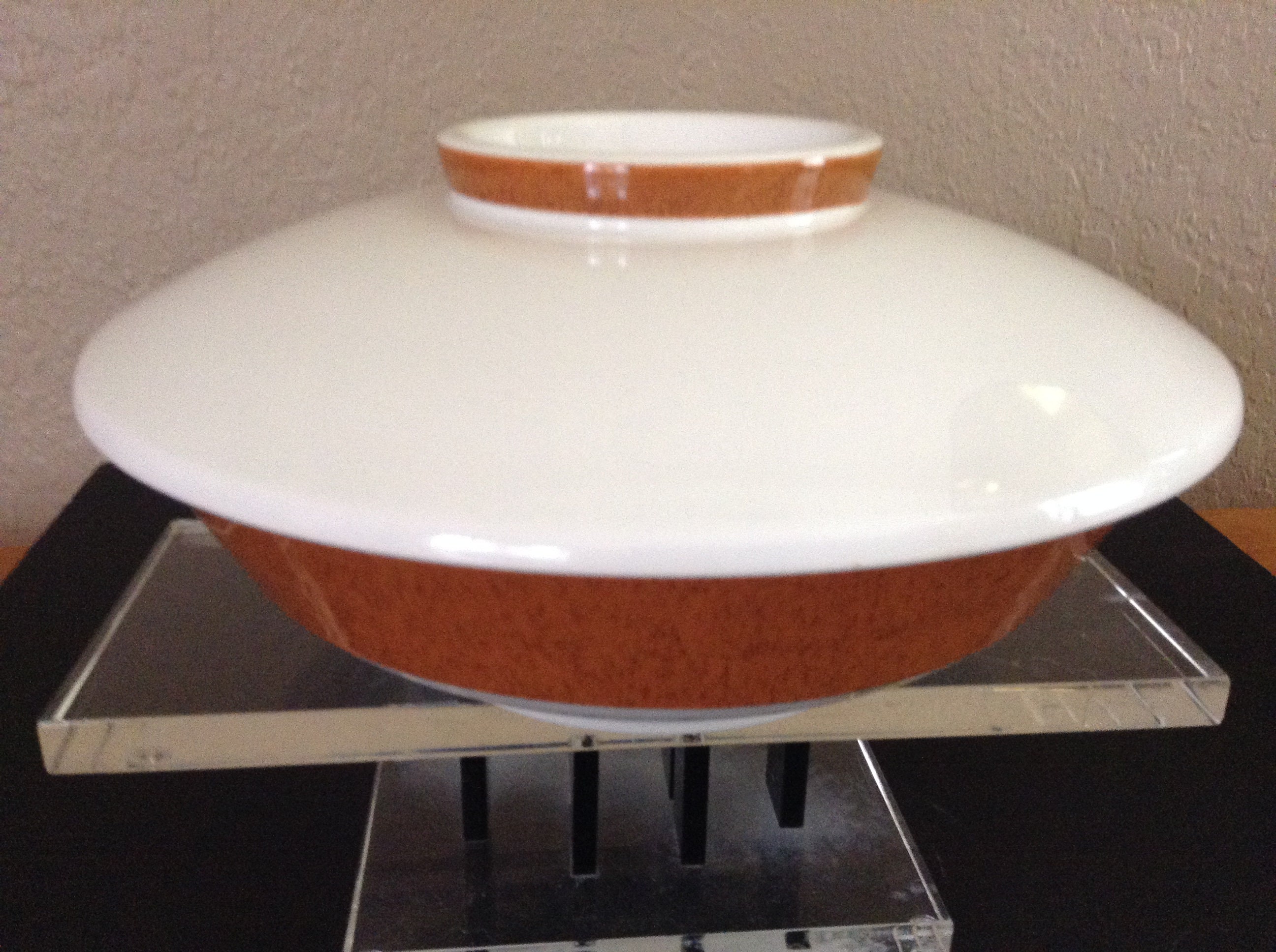 食器 Mikasa Mediterrania Caracas 12inches Mikasa Mediterrania Covered Casserole Burnt Orange Versatile Retro