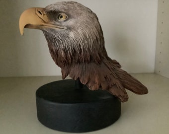 Rick Cain Limited Edition "Year of the Eagle" 158/2000 Carved Bald Eagle