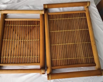 Passendes Paar, Vintage Bambus & Rattan, Nesting Servier- / Betttablett mit Griffen-Sehr guter Zustand