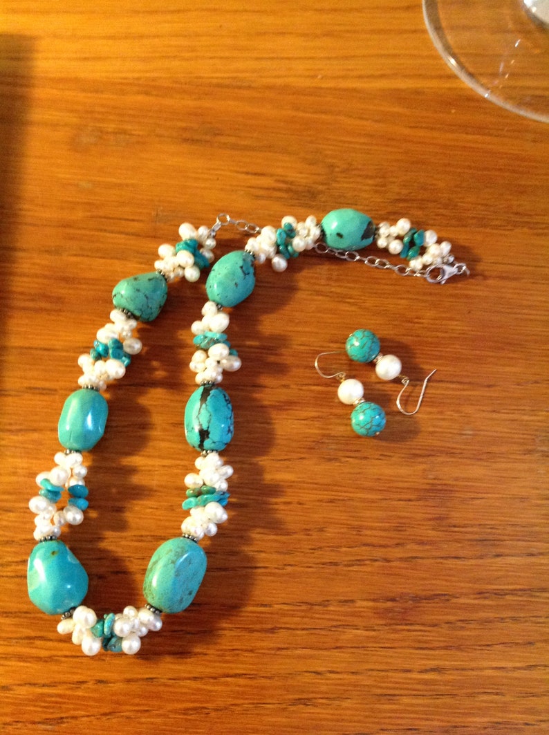Ross Simons~Chunky /& Chip Turquoise Necklace wRice Pearls and Earring Set~EVC