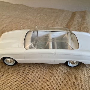 1960 Ford Falke Cabriolet~Dealer Promo Auto Modell~Weiss in Weiss