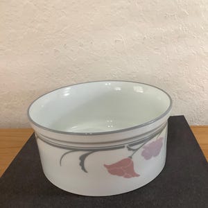 Dansk Tivoli Belles Fleurs Gray Serving Bowl Japan 7.75” x 3.75” Dansk International
