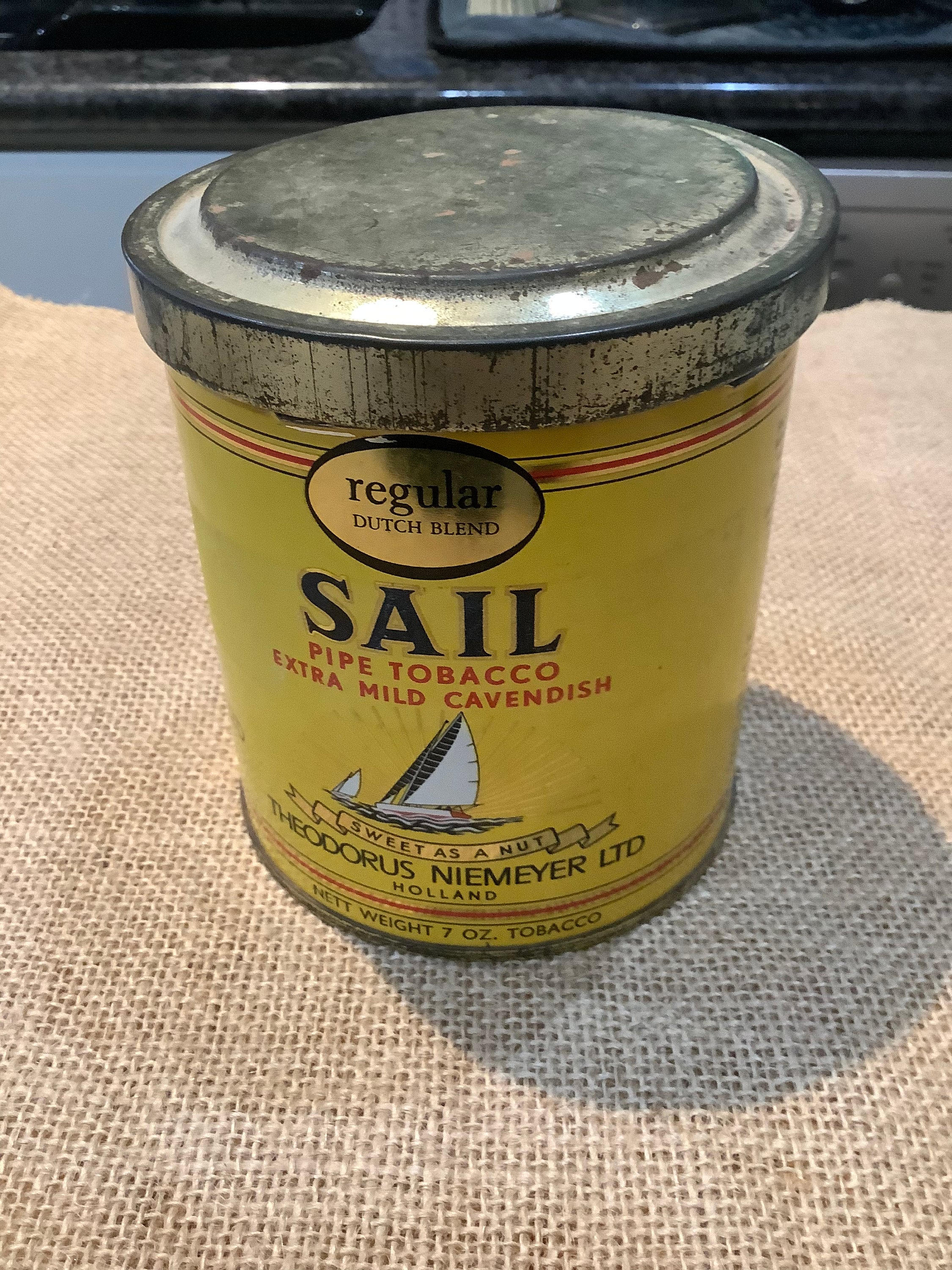 sail tobacco tin Regular 7oz (Yellow) Pipe Vintage Sail Pipe Tobacco Tin