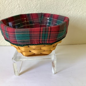Vintage 2000 Longaberger 6 Sided Basket~Plastic Insert and Holiday Plaid Cloth Liner.