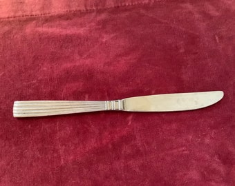 Wallace 18/8 Stainless Steel MANHATTAN Dinner Knife~ Eleven available