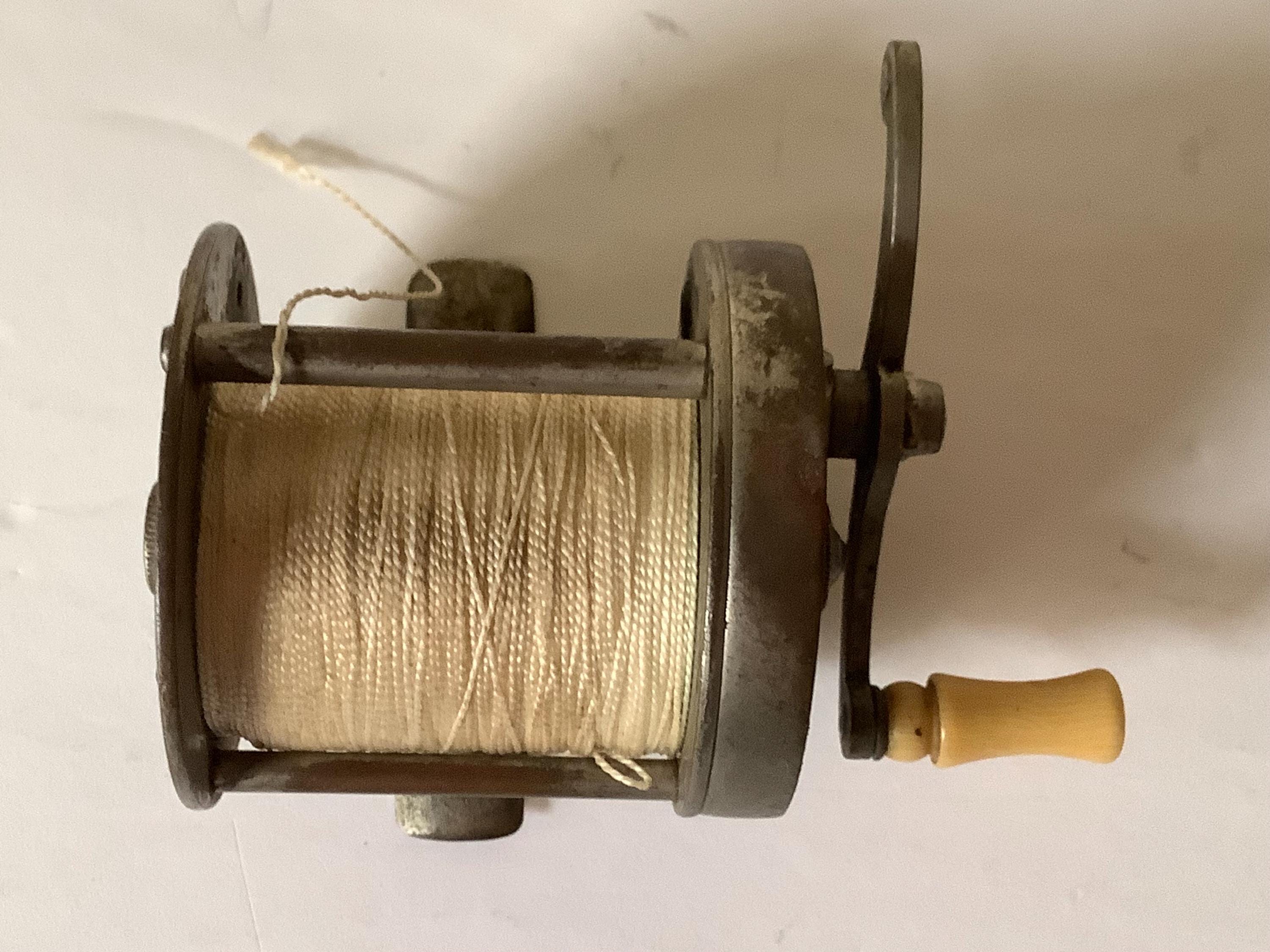 Lot vintage (4) Bobines de coulée Lot mixte ~ Ligne de fil ~ Shakespeare ~ Marhoff ~ Langley - France