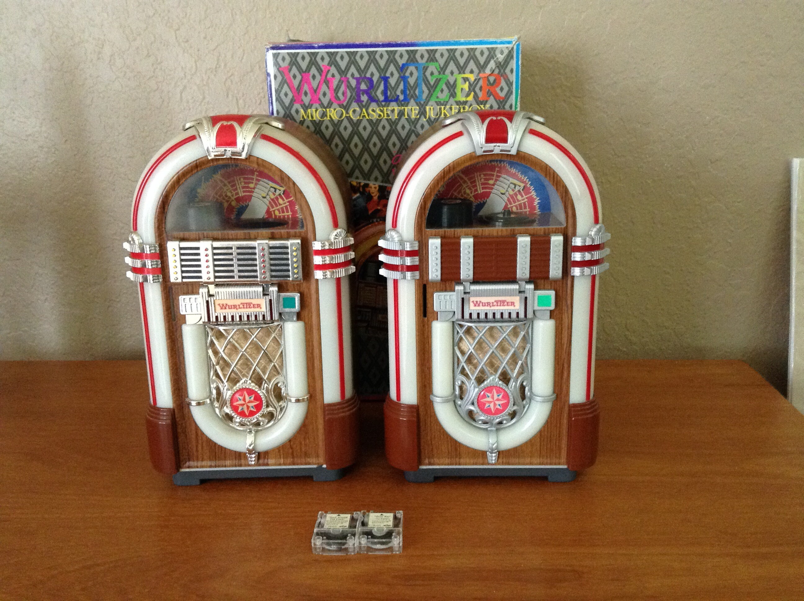 Wurlitzer Micro Cassette Jukebox