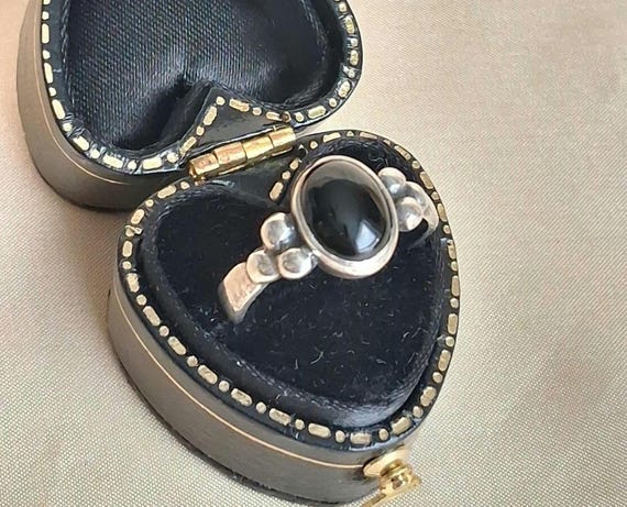 Vintage Sterling Silver Oval Onyx Ring | Boho Gothic Minimalist Statement Jewellery