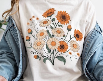 Comfort Colors® Vintage Floral Shirt, Wildflower Shirt, Flower Tee, Nature Shirt, Cottagecore Botanical Tee, Gift for Gardener Floral Lover