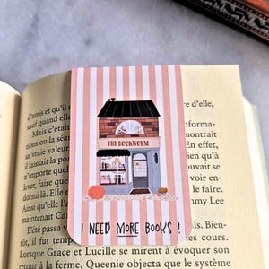Magnetic Bookmark – The Bookworm Shop – I Need More Books – Bookish Gift