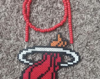 Collar de perlas de calor hecho a mano