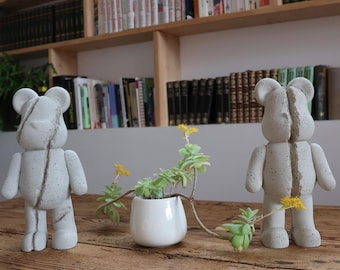 ALKO Broken, Oso de hormigón - Oso de hormigón - Objeto decorativo de diseño - Hecho a mano - 100% Hecho en Francia - Decoración de interiores - Regalo original