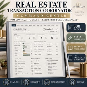 Può includere: Un tablet digitale che mostra la dashboard Closeflow Real Estate Transaction Coordinator Command Center con sezioni per transazioni, date e attività. Uno stilo poggia accanto allo schermo, che presenta 300 pagine e collegamenti ipertestuali.
