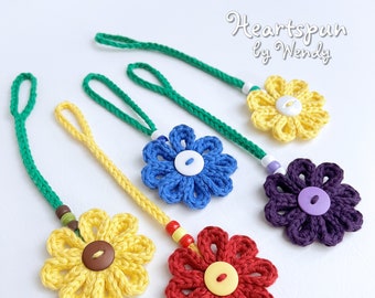 CROCHET PATTERN to make a Daisy Flower Car Mirror Hanger, Bracelet Bookmark, Hanging Ornament, or flower applique. Instant Download, PDF