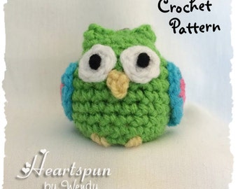 CROCHET PATTERN to make an Owl EOS Lip Balm Holder, Pdf Format, Instant Download.  Fits eos and similar size lip balm.