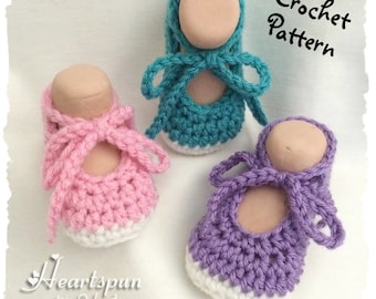 CROCHET PATTERN to make Baby Girl Faux Mary Jane Tie on Dress Shoes in 4 sizes, PDF Format, Instant Download.